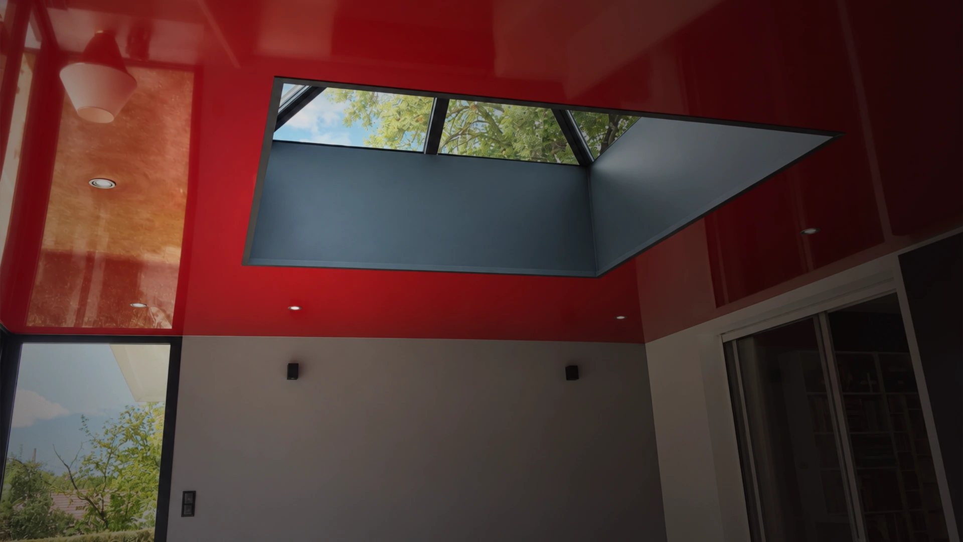 Plafond tendu climatisant dans une véranda vitrée