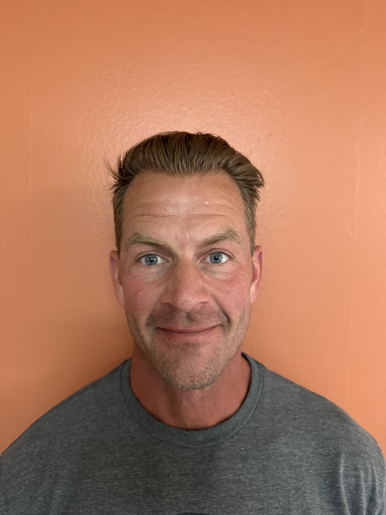Freddy Kuhn, Principal
