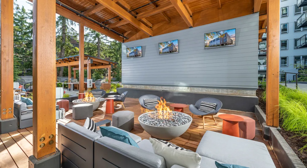 Outdoor Seating 