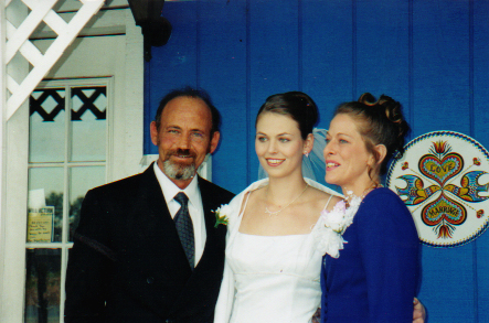 Samantha Markey poses with her mother at her wedding.
