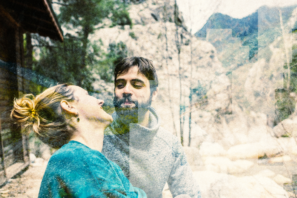 Couple exploring Duravol articles on money check-ins