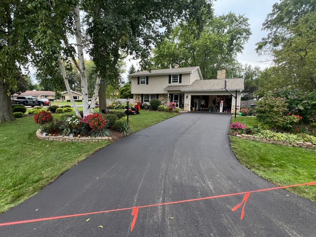 Residential driveway paving project
