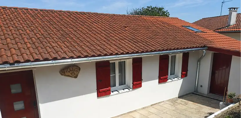 Rénovation ponctuelle de toiture par 2C Couvreur Bayonne