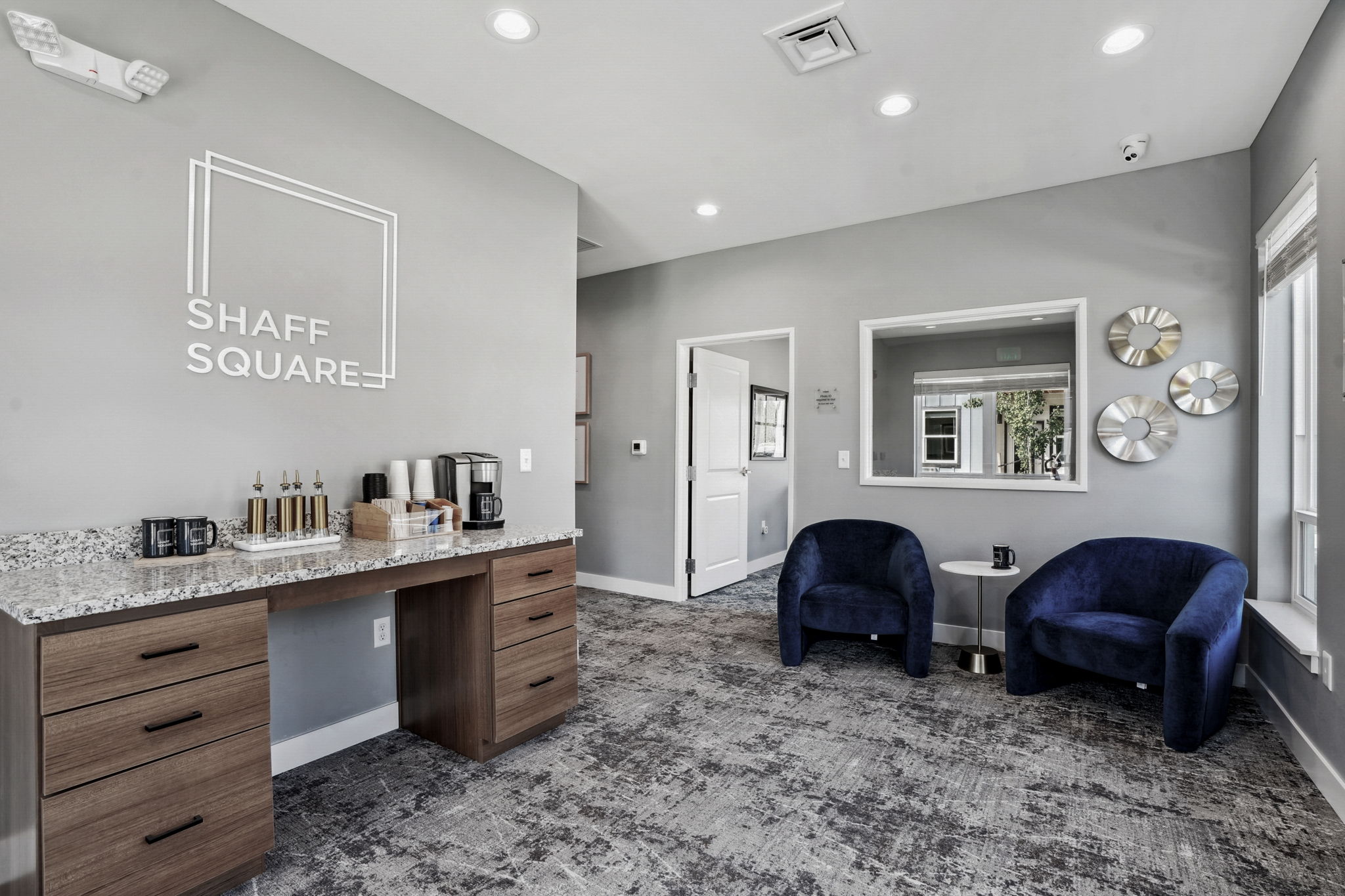 Coffee Bar and Resident Lounge