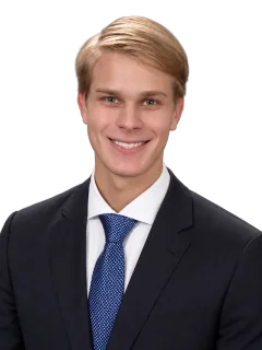 Nicholas Kemppainen, Analyst