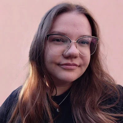 Szabó Zóra