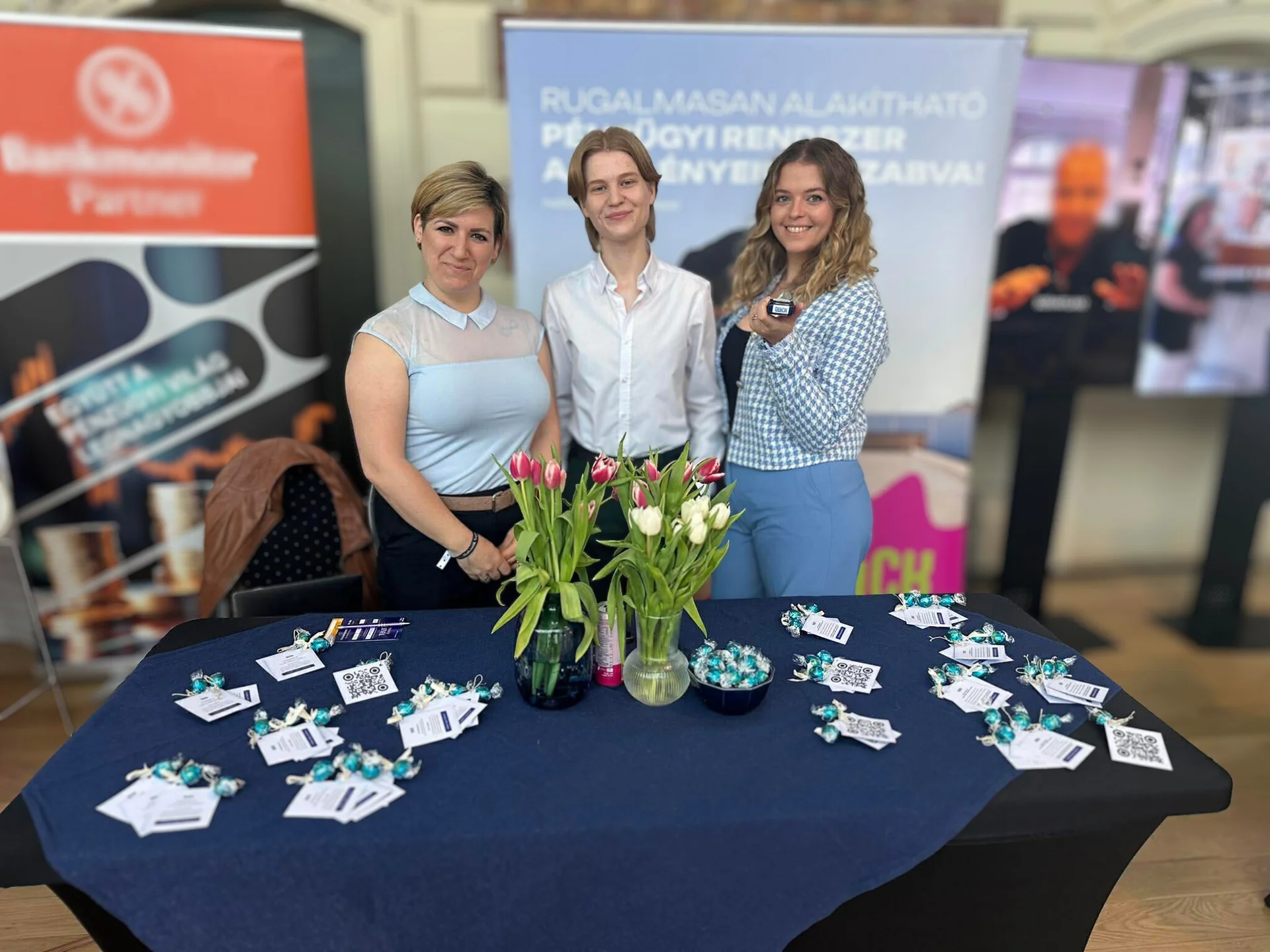 QUiCK rugalmasan alakítható pénzügyi rendszer a te igényeidre szabva felirat női vállalkozók napja rendezvény kkv summit nyilvántartó költség bevétel excel orosz-rizák viktória horvát lilla seres-raffai fanni