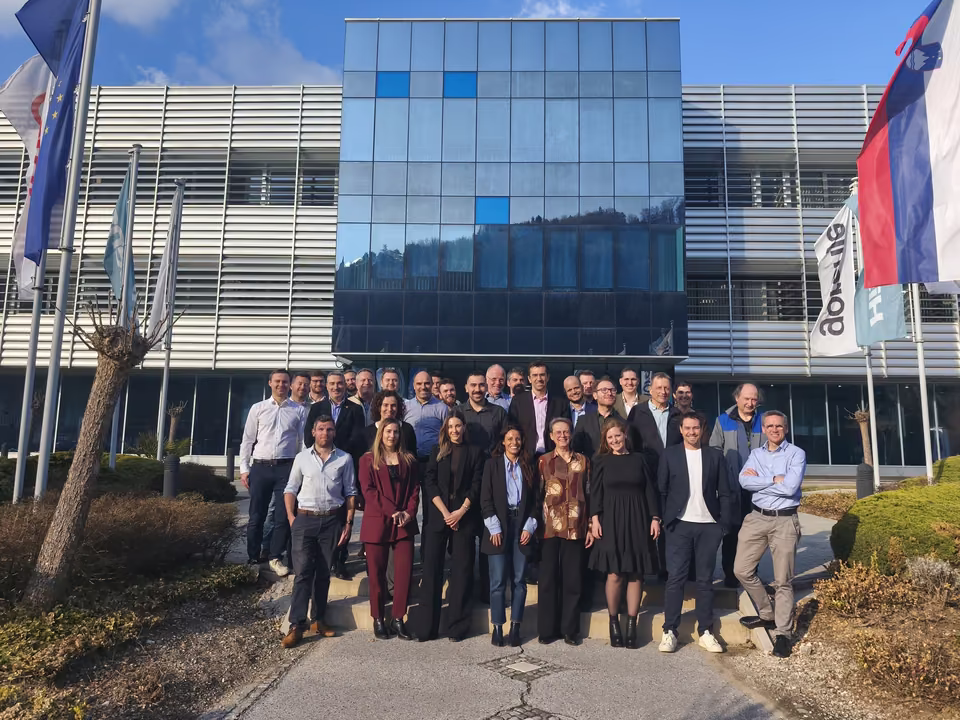 R3GROUP consortium meeting outside Gorenje Orodjarna in Velenje