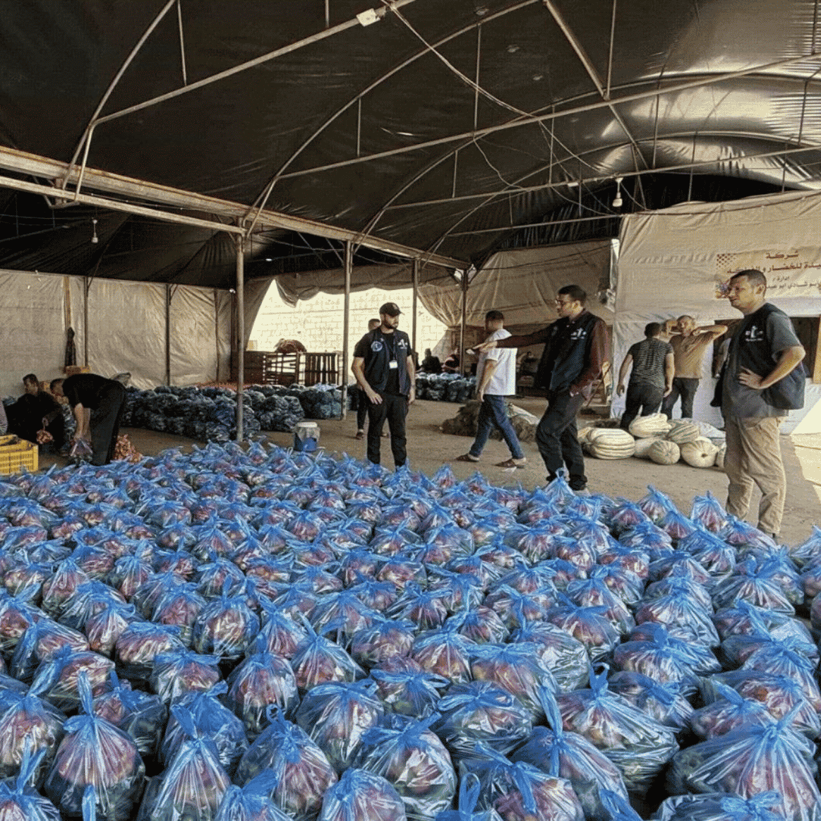 Food parcel distribution