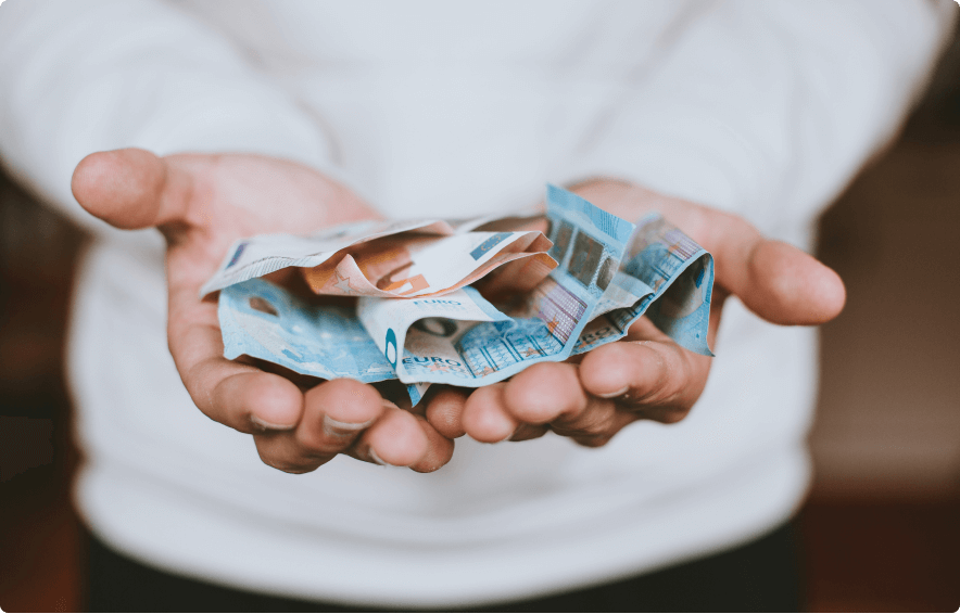 Predictive dialers can help businesses to save money