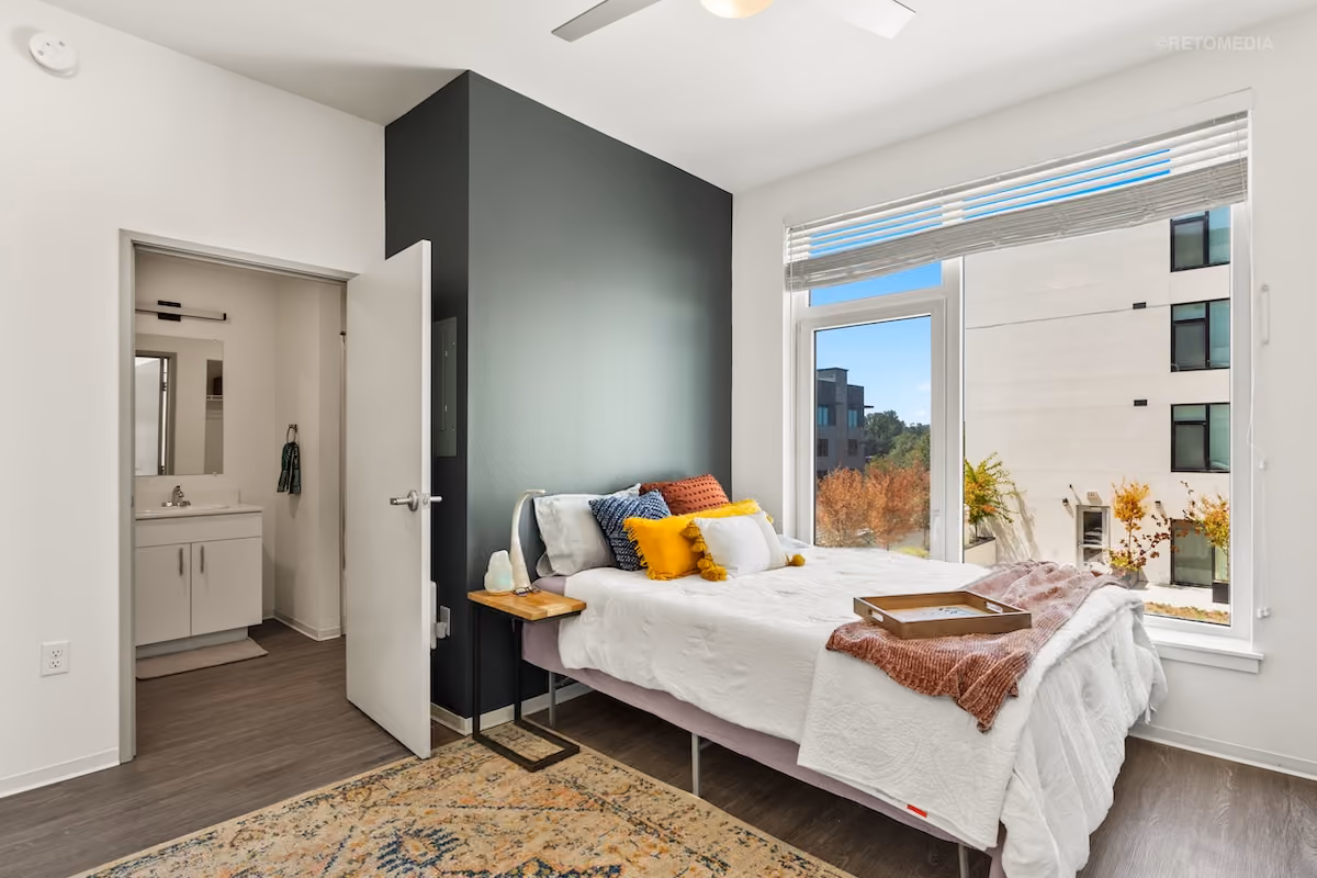 Relaxing Bedroom at Koz on State in Salem, Oregon
