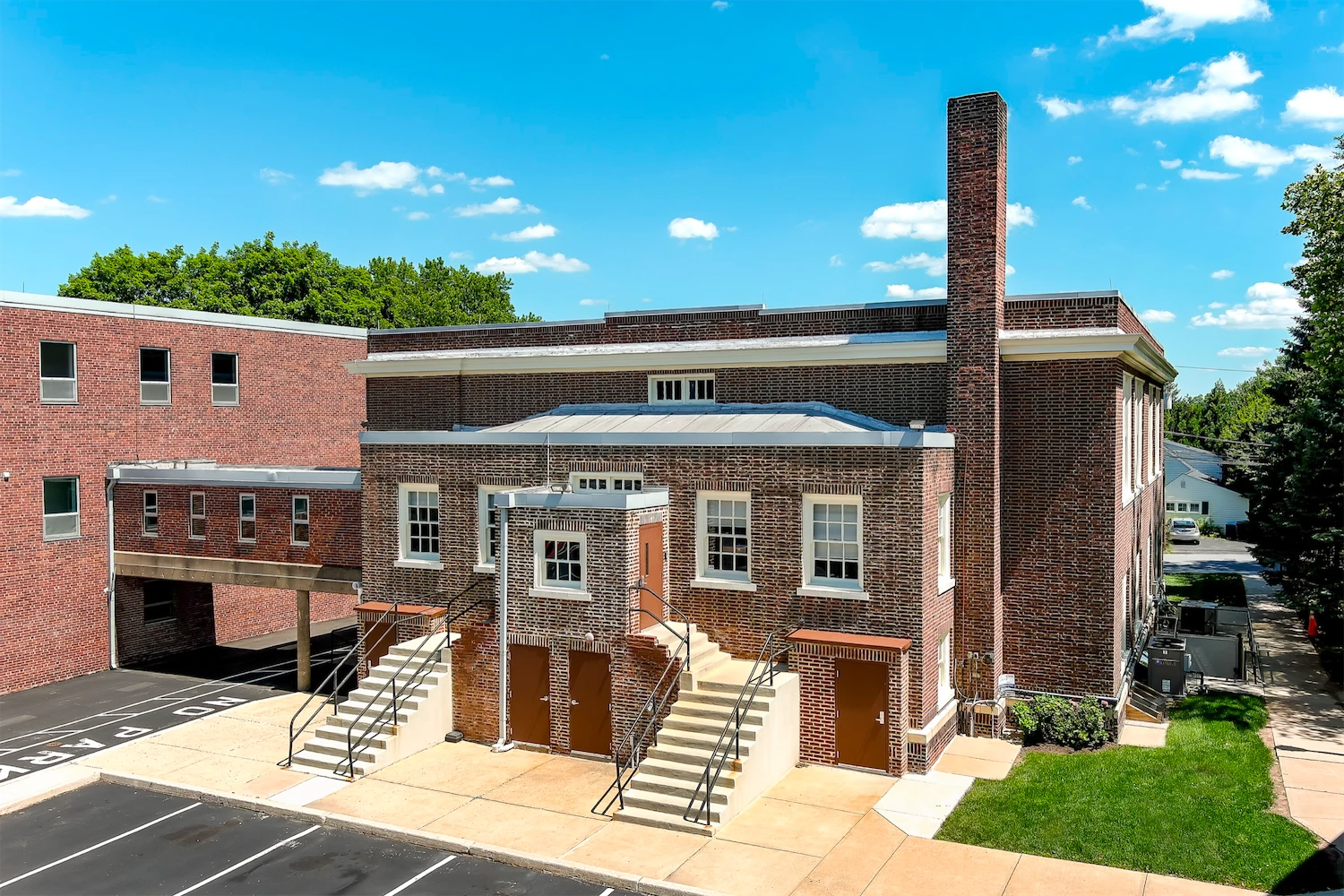 Early Learning Center Exterior (view from parking lot)
