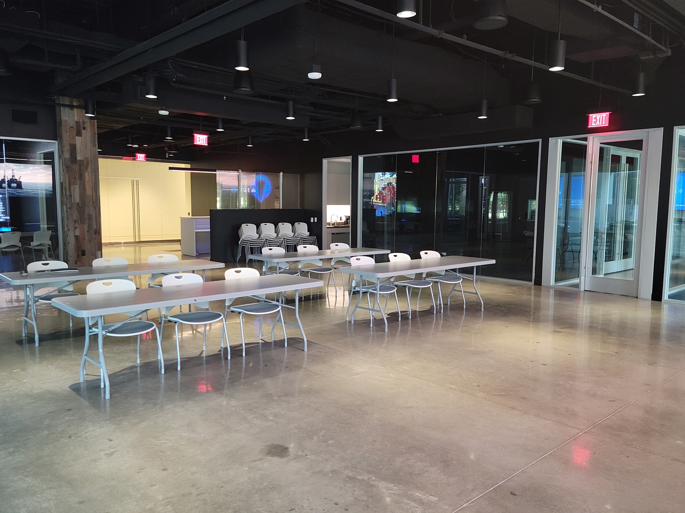 Flexible classroom configured for simulator instruction