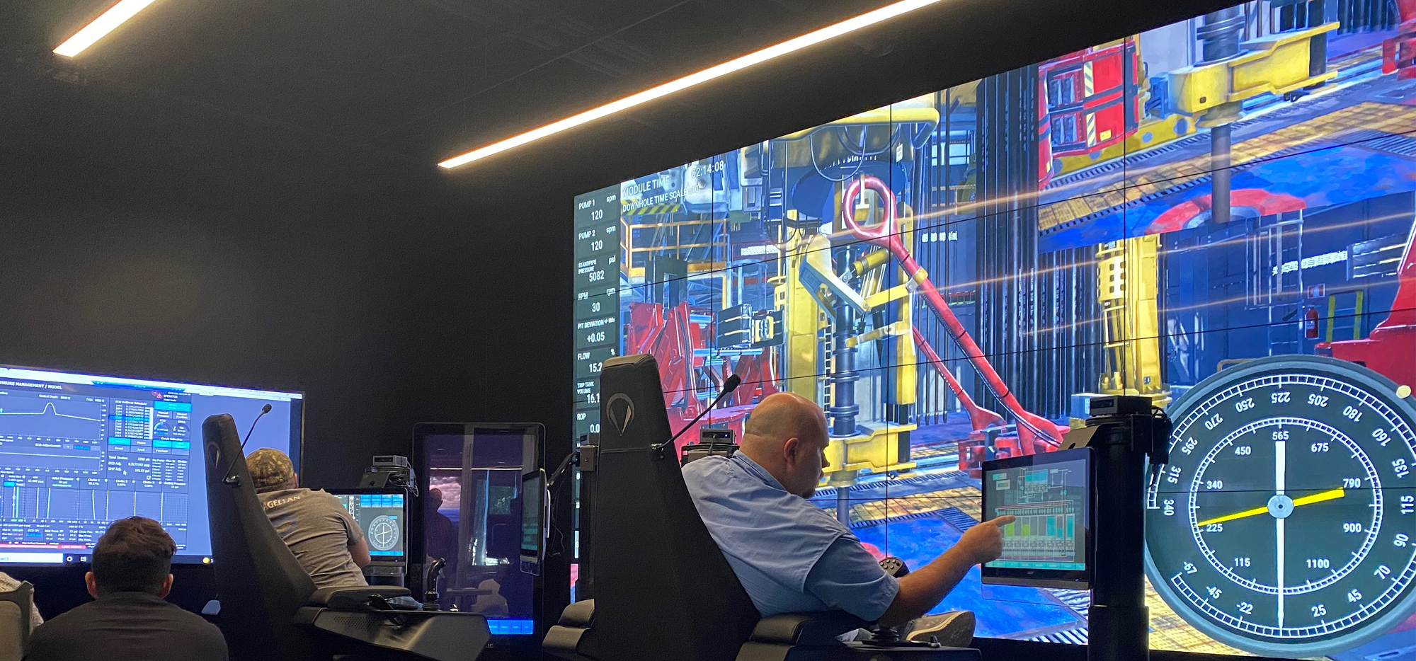 Endeavor X1 drilling simulator training room
