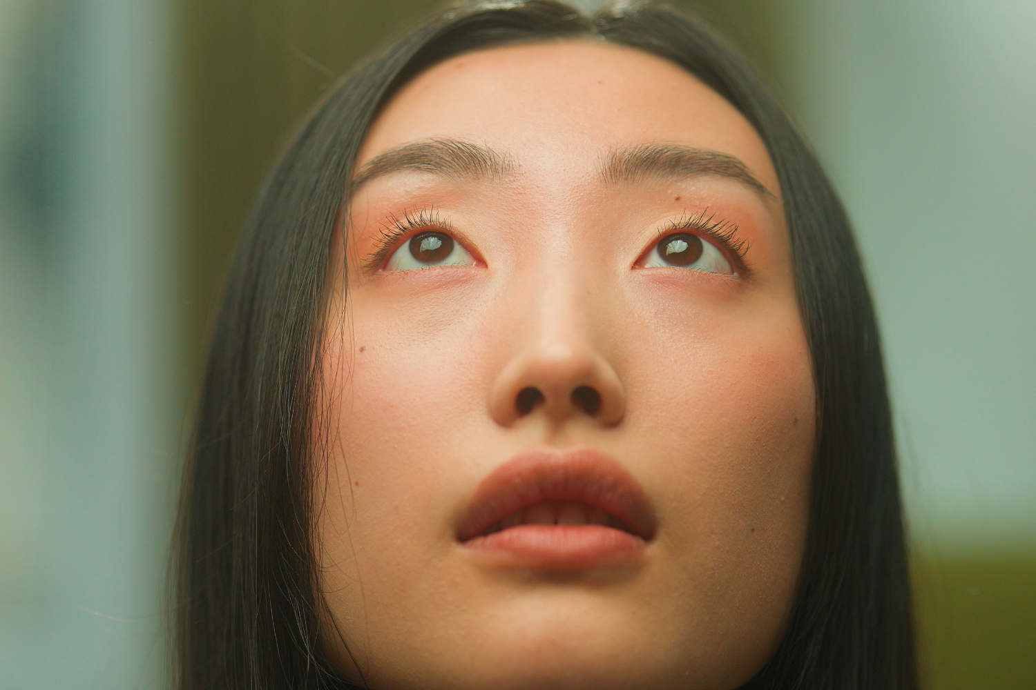 Blepharoplasty in Minneapolis: How Eyelid Surgery Rejuvenates Your Look