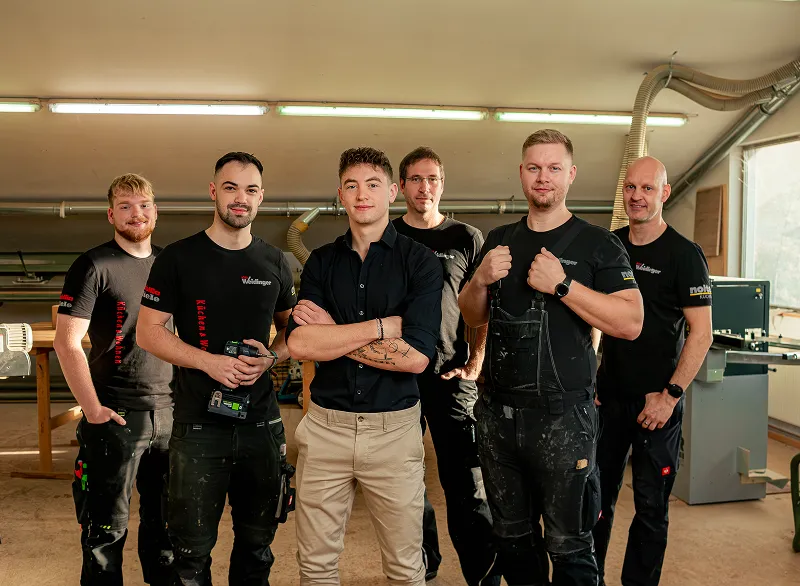 Das Schreinerteam von Möbel Weidinger in der Werkstatt
