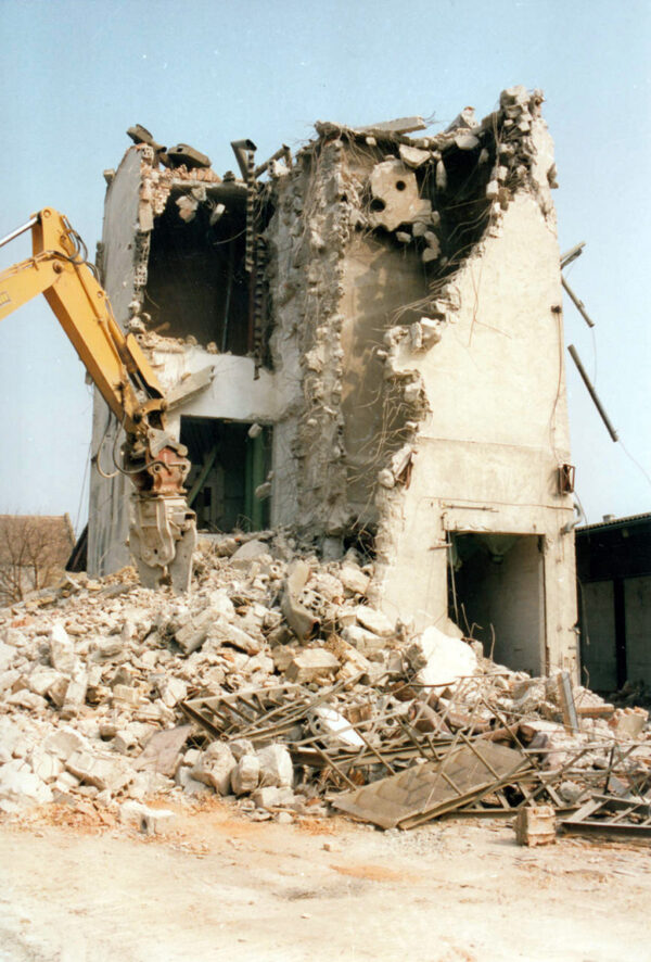 Ort(h)sbild im Umbruch – Fotografie von Helmut Halbweis – museumORTH