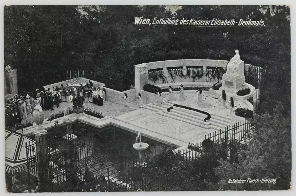 Die Enthüllung des Denkmals im Volksgarten