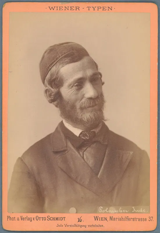 Fotografie 1886: Brustbild eines Mannes mit Bart und Kappe, oben der Aufdruck Wiener Typen, unten die Nummer 16 und eine handschriftliche Beschriftung