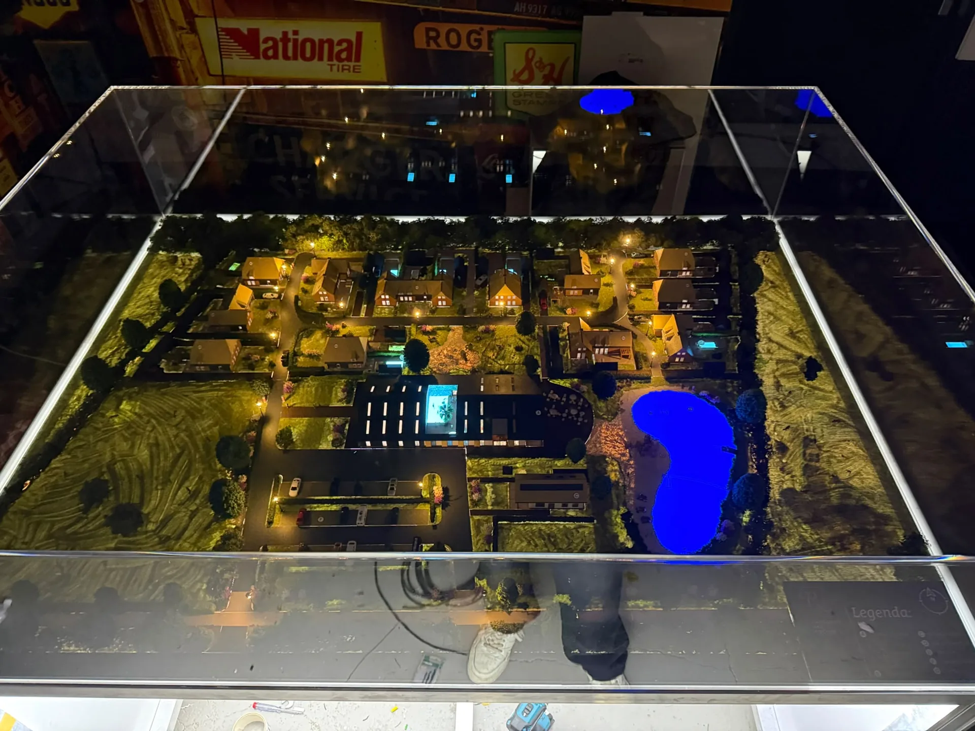 Technische voorbereiding en bekabeling van een maquette