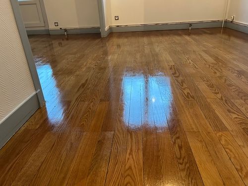 Parquet bois dans une piece a vivre