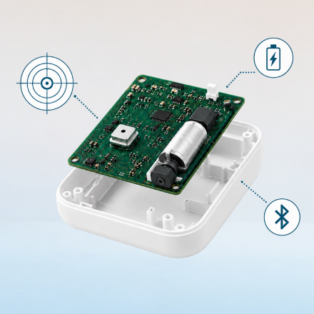 Exploded view of a MaxMed device
