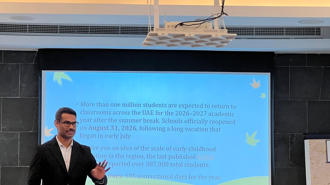 A Bloom Beyond clinician opening the Back to School session for parents