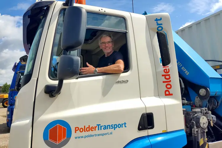 Vrachtwagen van Polderloods
