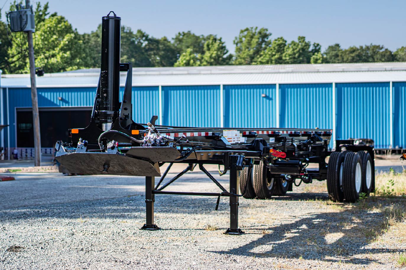 Trunnion Mount RollOff trailer
