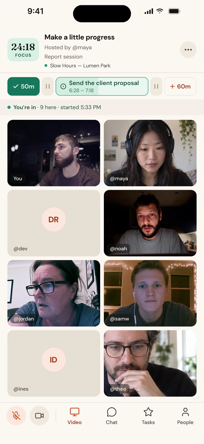 A session room on iPhone, in focus with 24:18 left