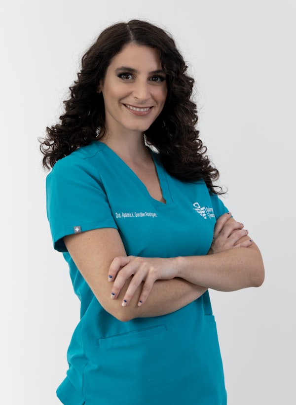 Dr. Alana Reyes