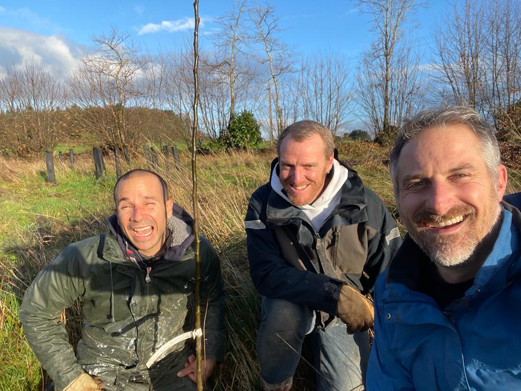 Alexis LAFONTAN, Fabien MARTIN, Nicolas BIGNON porteurs du projet, sur la parcelle