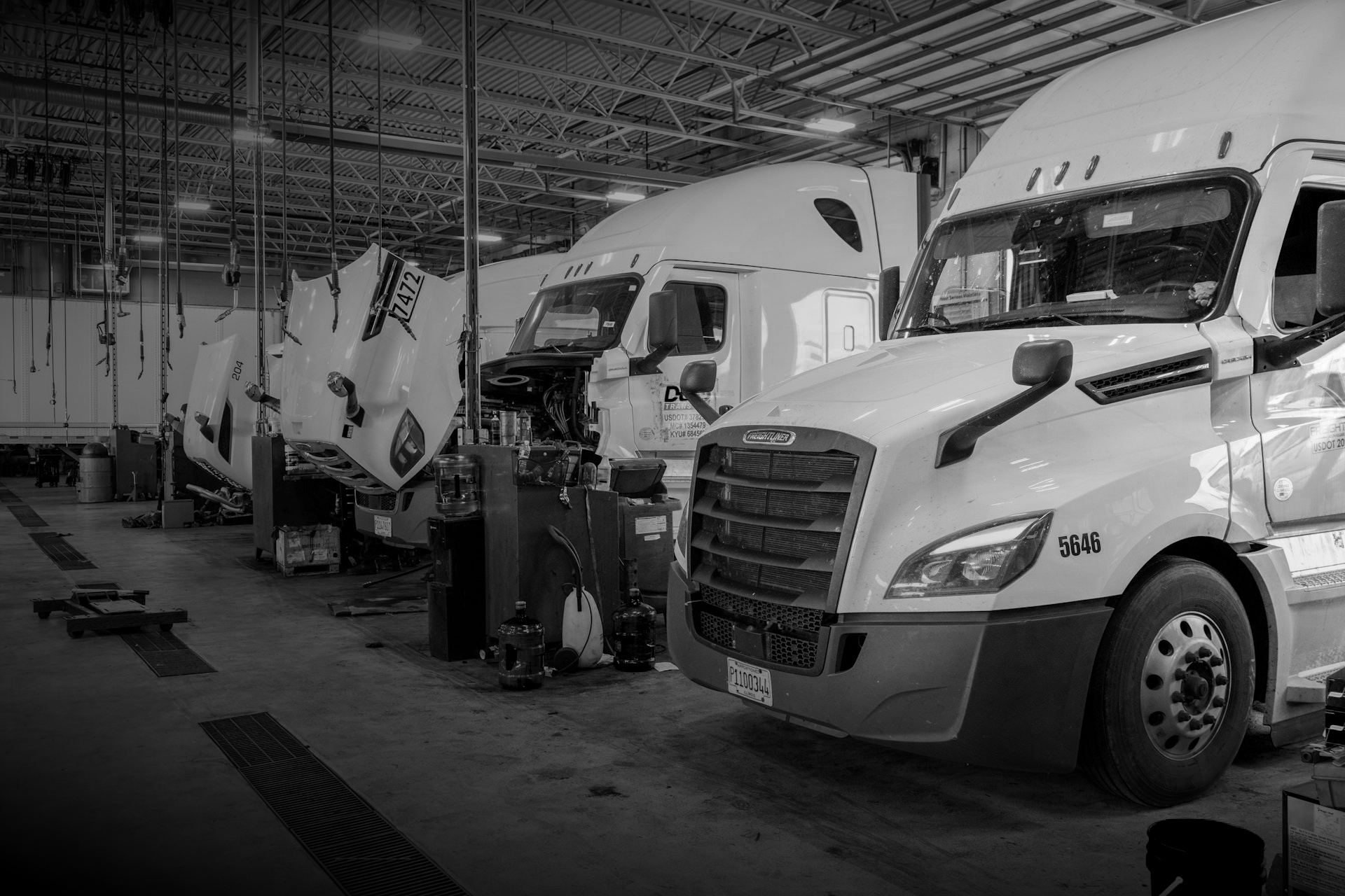 Truck repair shop in Bolingbrook, IL