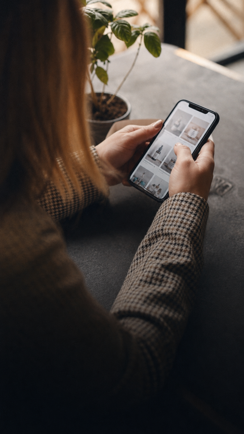 Creadora usando estrellas app