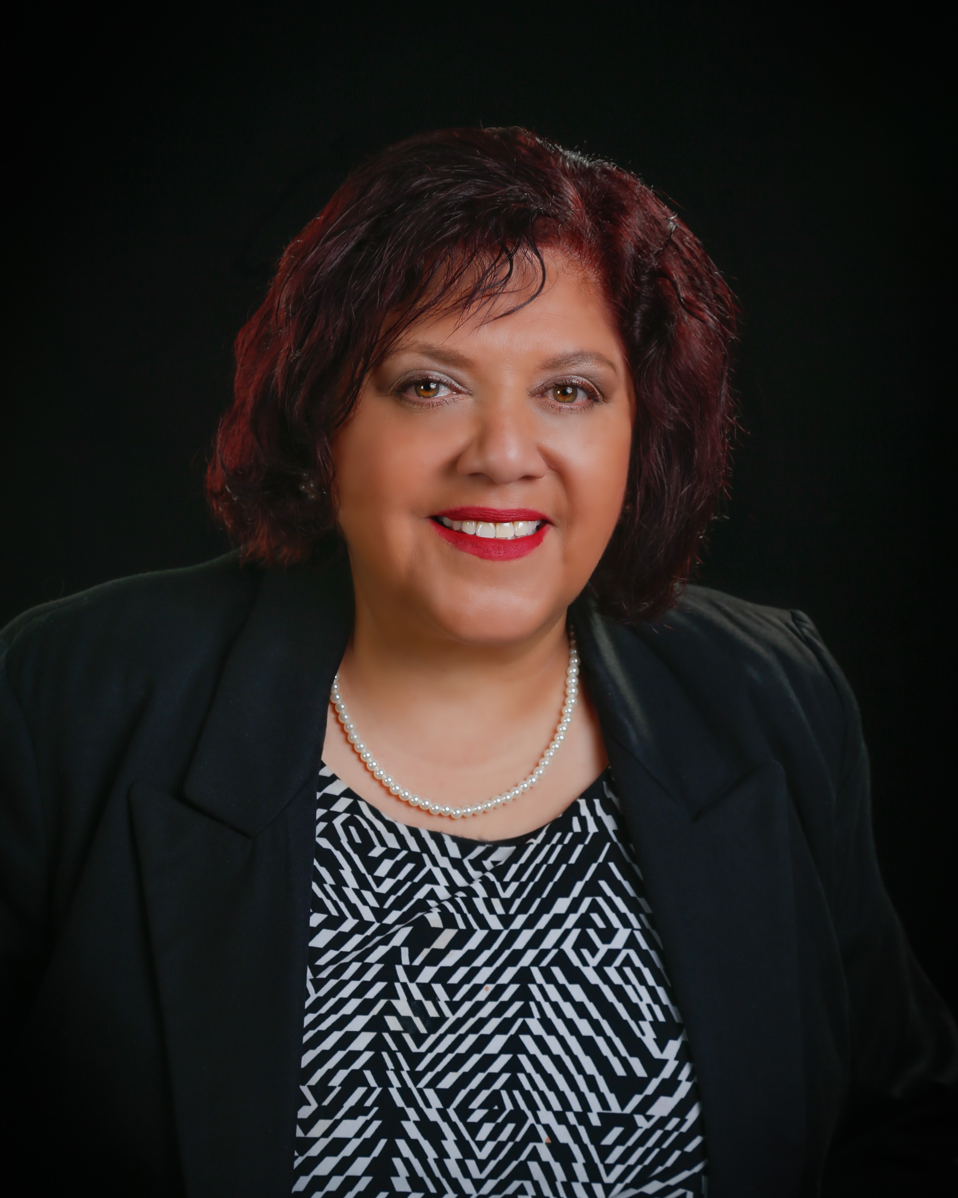 Beverly Villa, Director of Luxury Estates