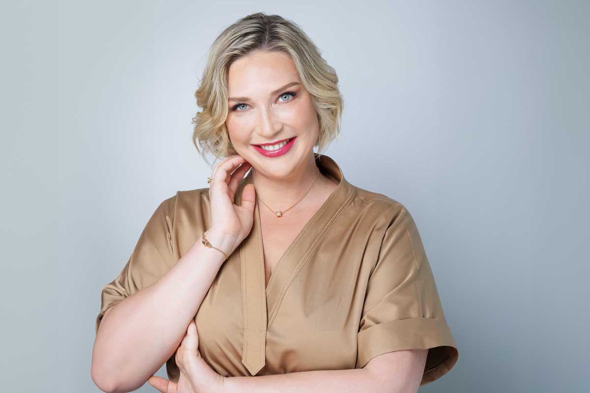 Schönheitschirurgin Dr. Anna Lukyanova