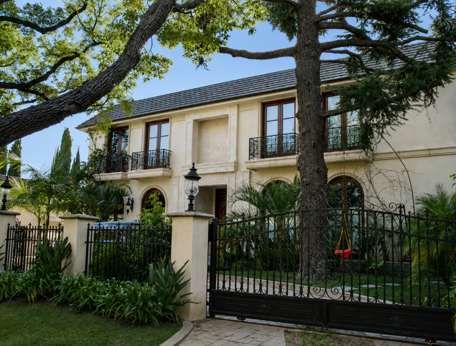 Havayi Residence – 525 N. Maple Dr, Beverly Hills