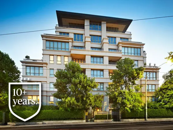 Kings Apartments