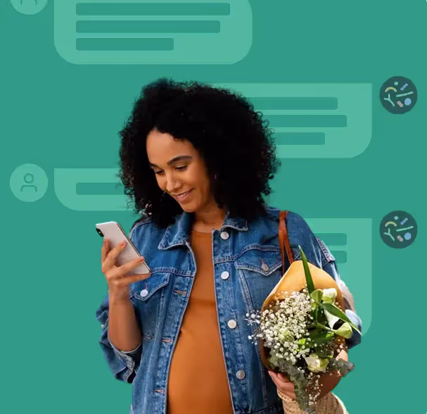 A pregnant woman messages her Tiny Health microbiome specialist on her phone