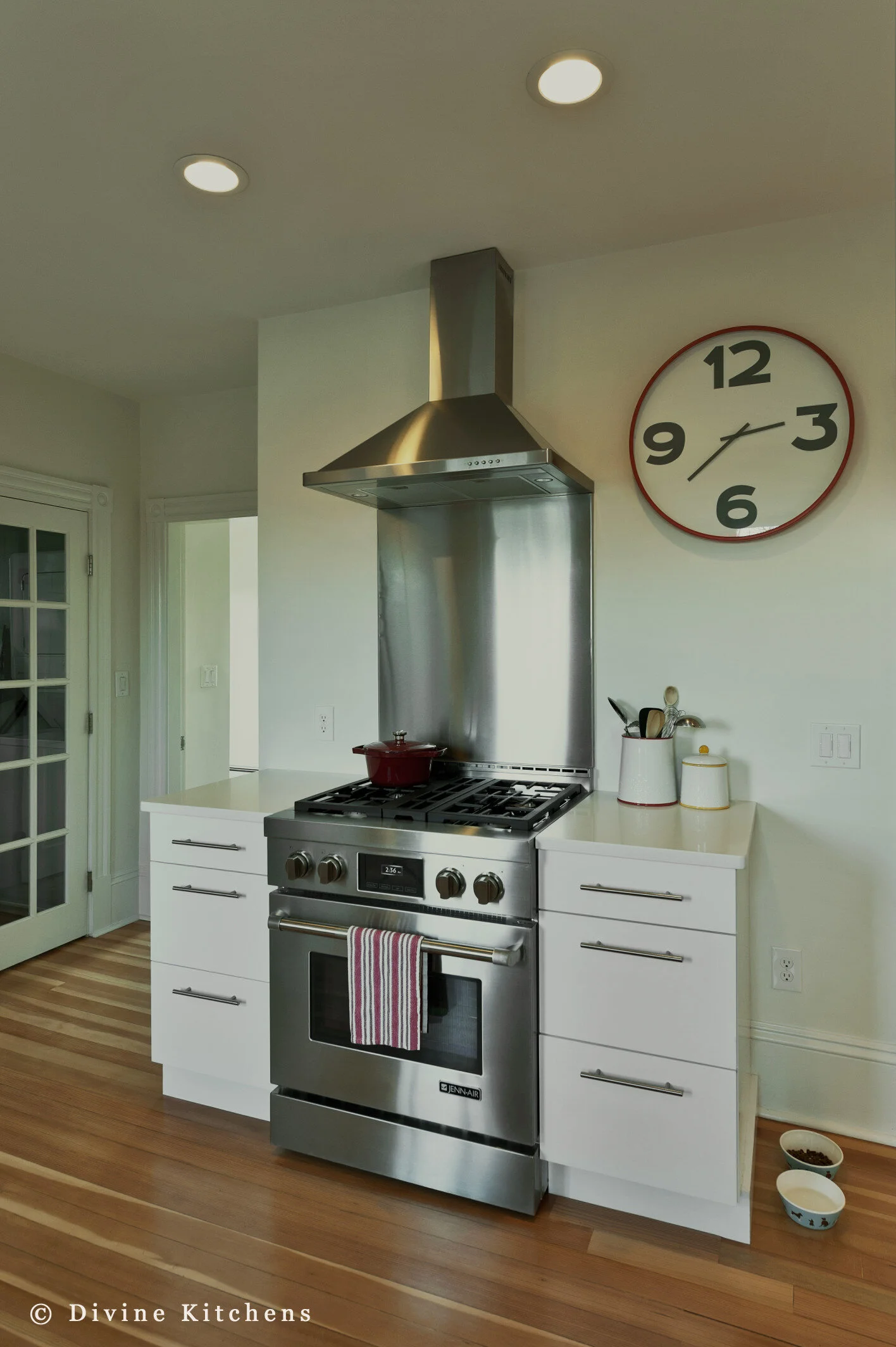 Cambridge Transitional Kitchen