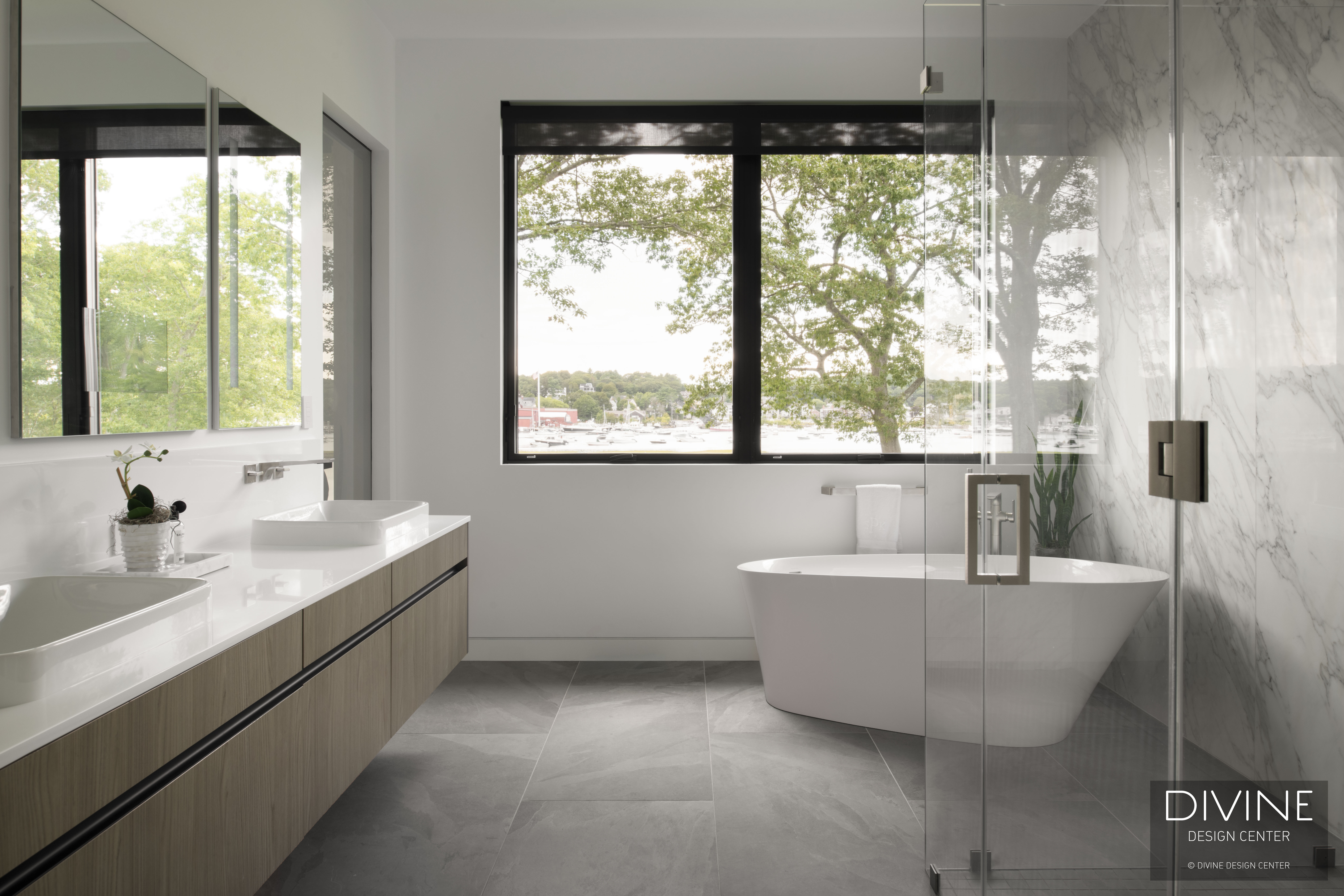 Kitchen-to-living space flow, open contemporary layout