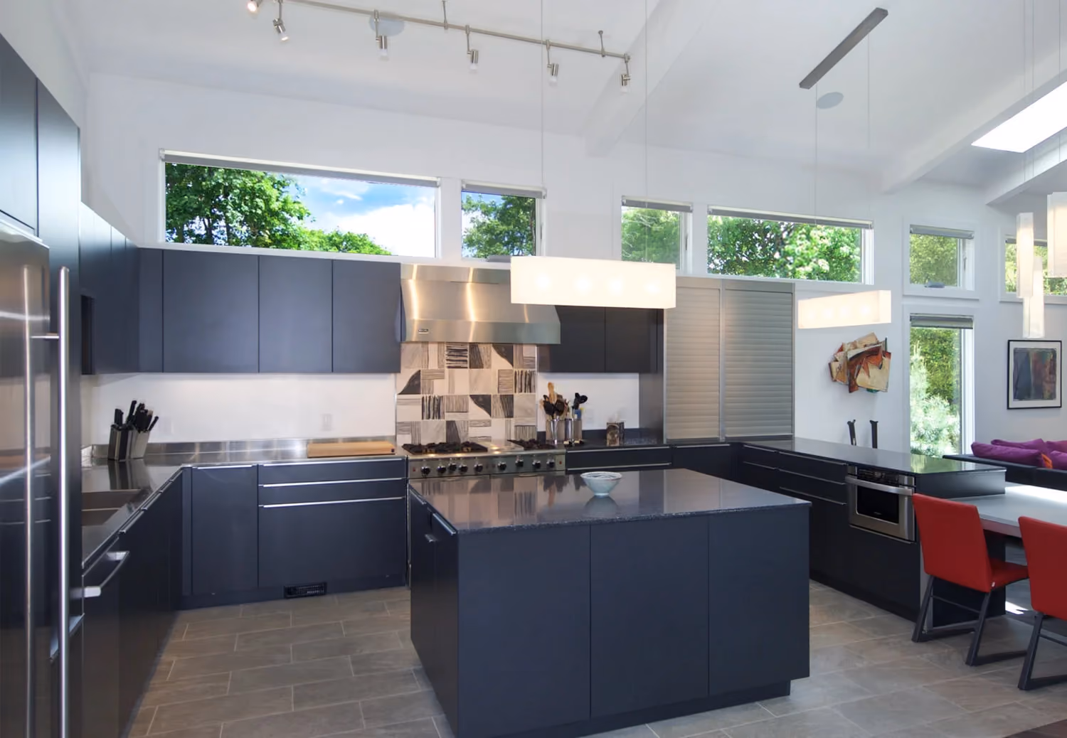 Newton Contemporary Leicht Kitchen, by Divine Design Center (view 2)