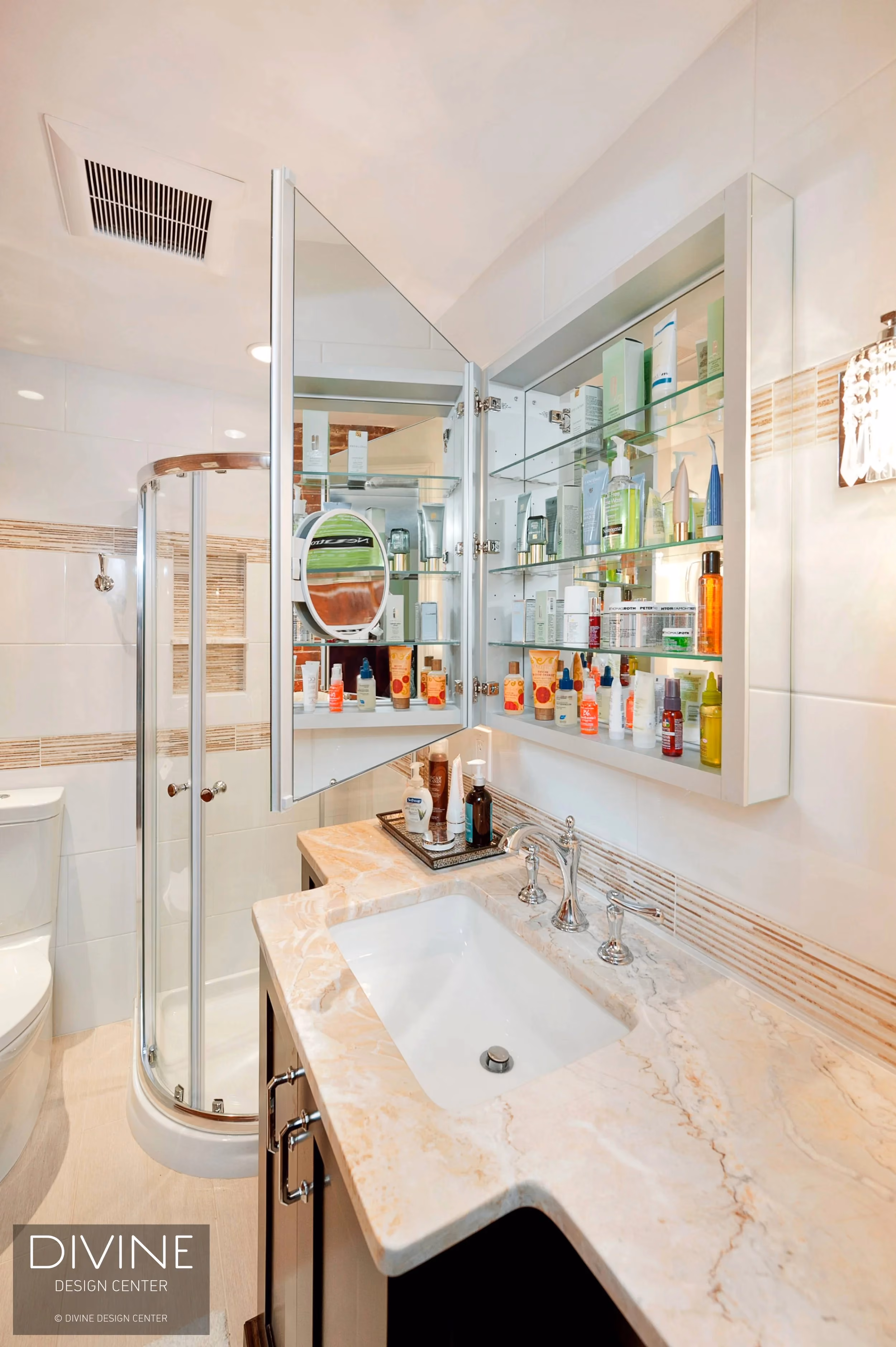 Tiny Beacon Hill Master Bathroom, by Divine Design Center (view 4)