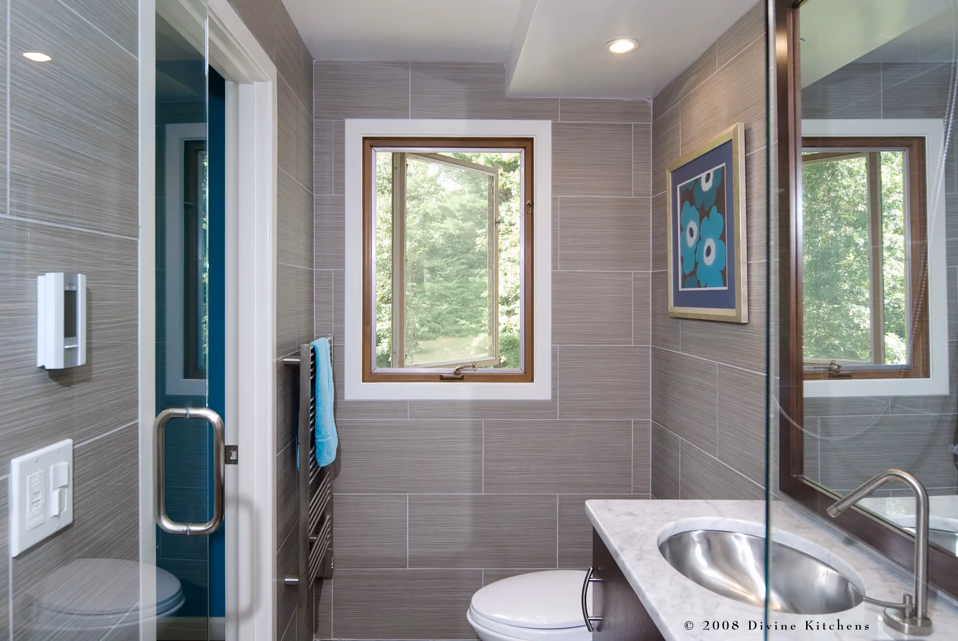Boston Modern Transitional Colorful Guest Bathroom, by Divine Design Center (view 4)