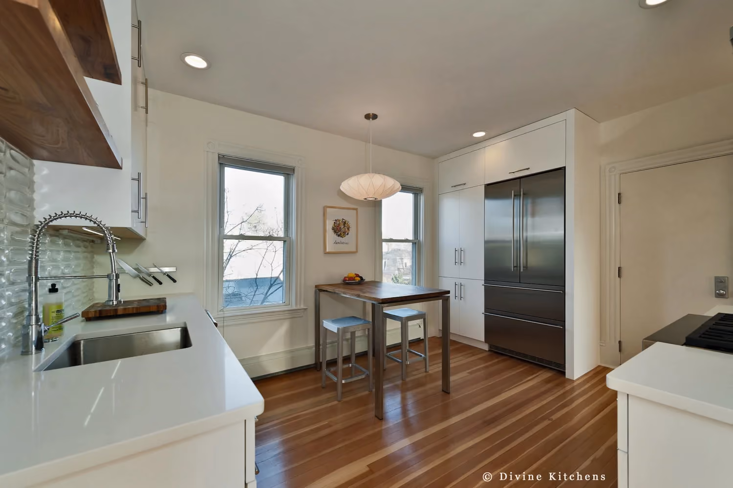 Cambridge Transitional Kitchen, by Divine Design Center (view 2)