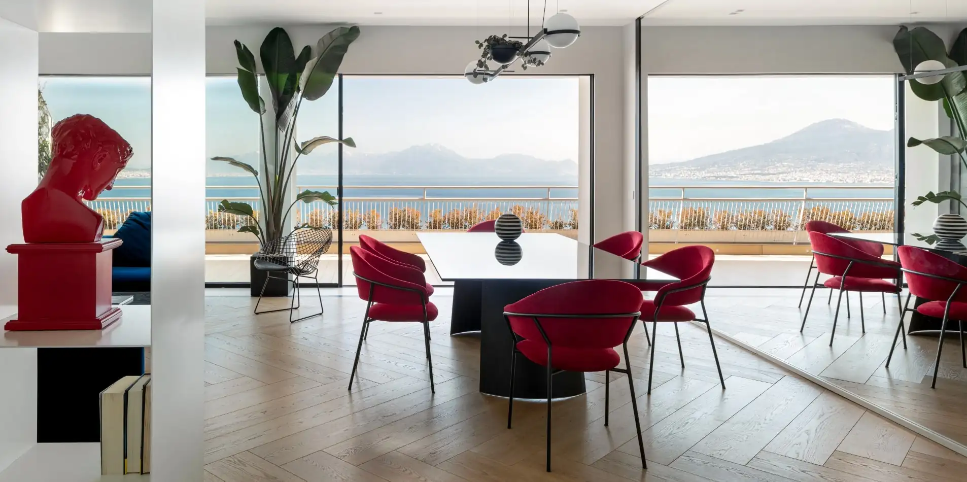 Foglie d'Oro flooring in a Naples residence
