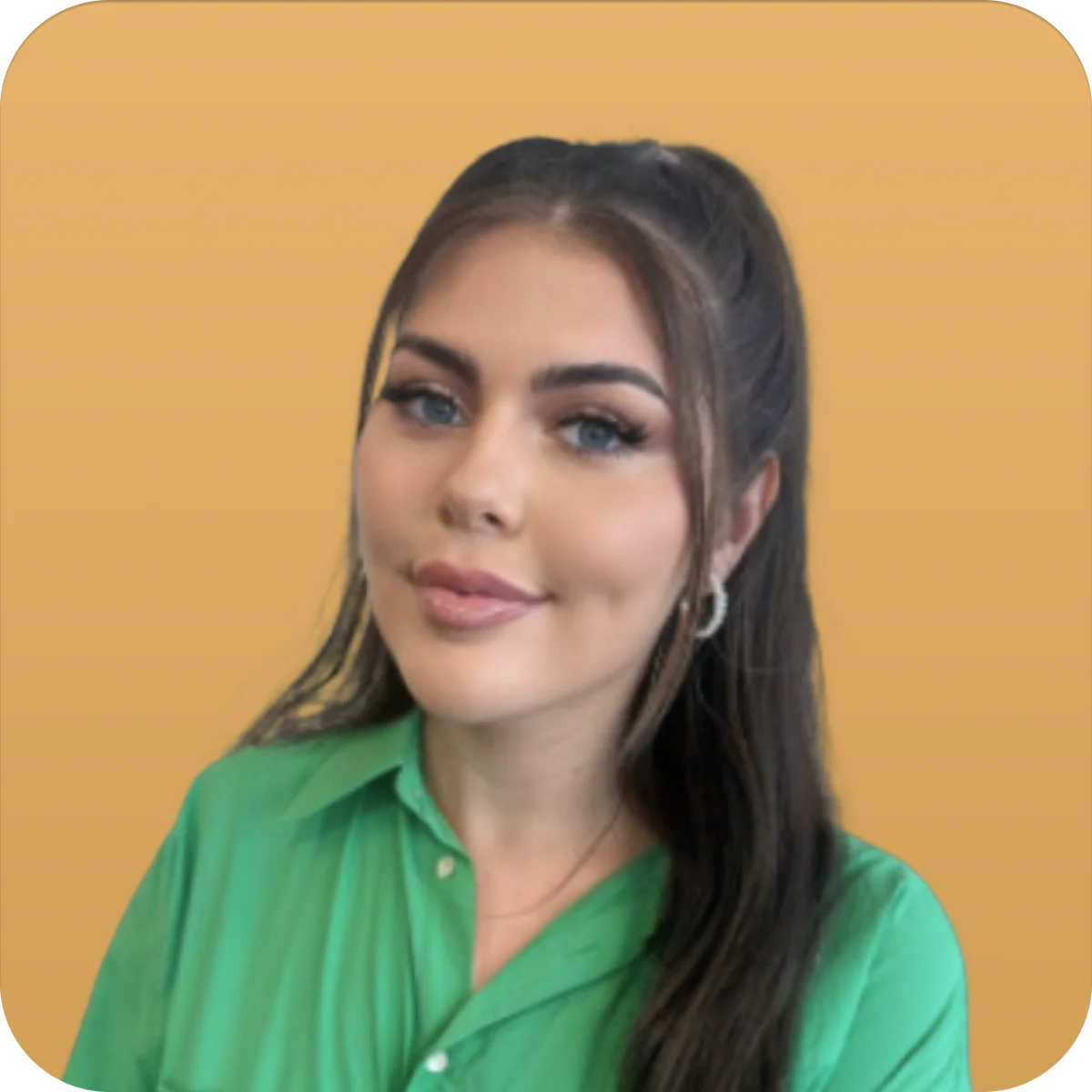 Esma Gunduz, Founding Account Lead