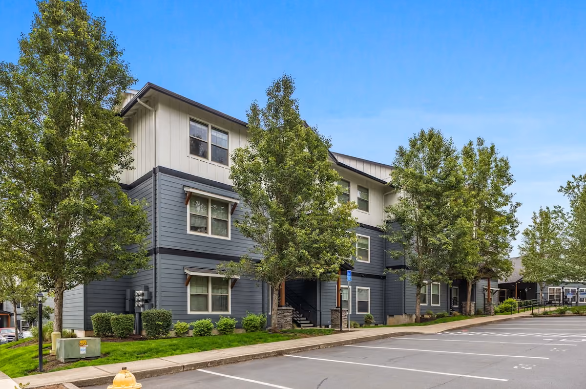 Exterior view of Orchard Ridge in Salem, Oregon