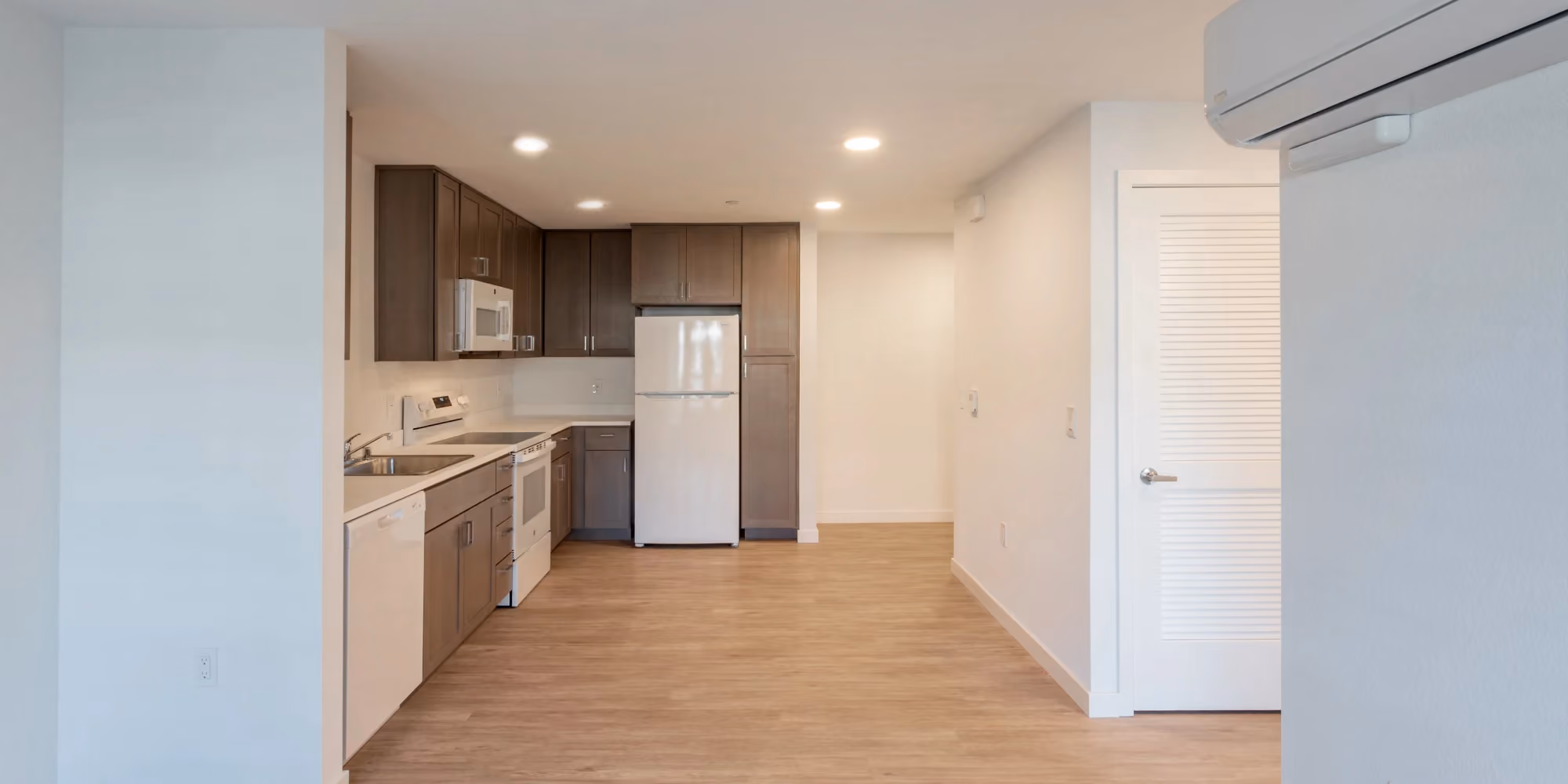 Kitchen & Living Room