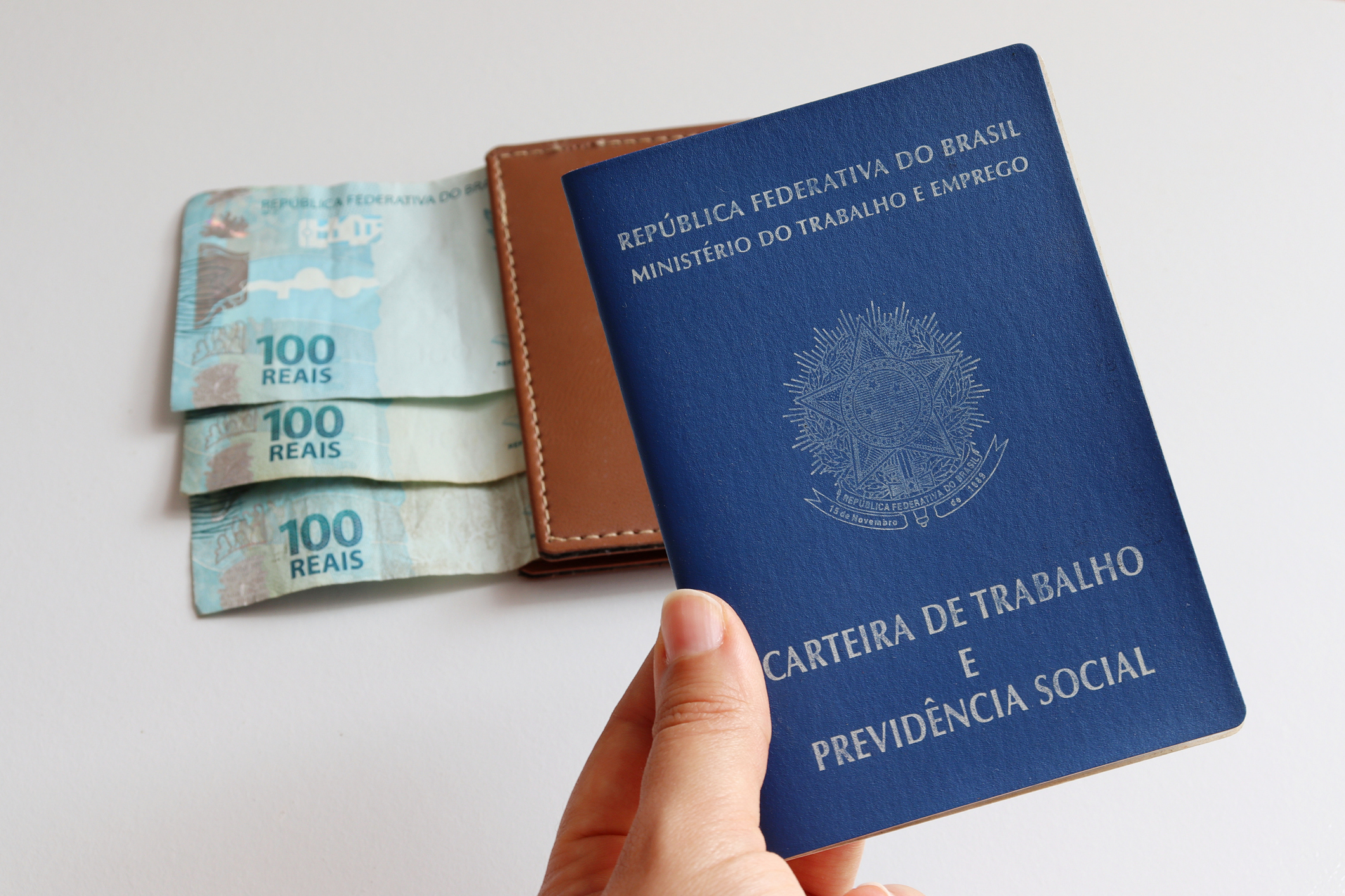 Seguro-desemprego 2026: valores, regras e como receber